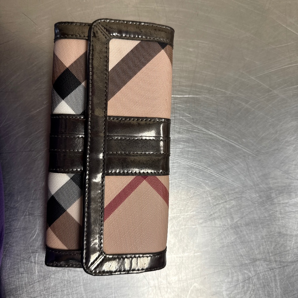 Burberry wallet.